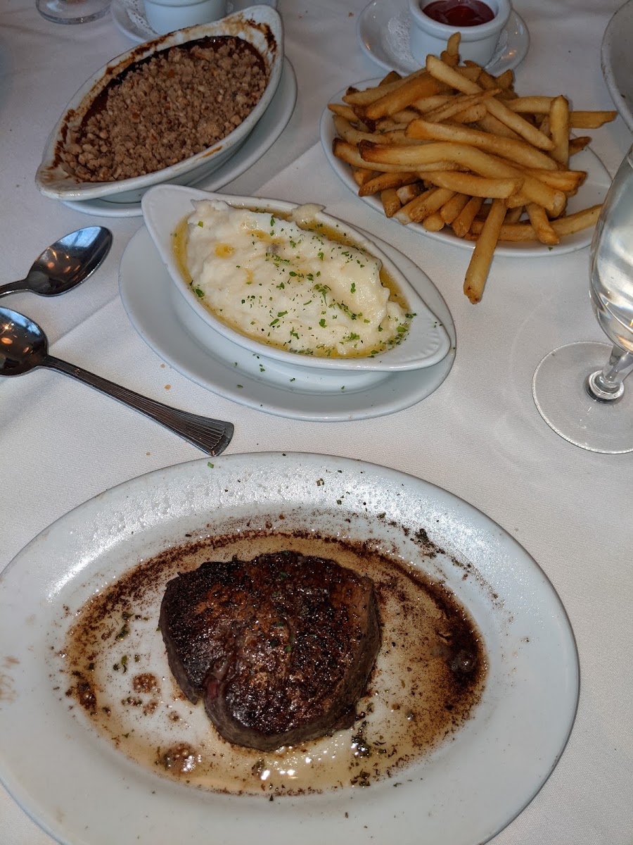 Ruth's Chris Steak House Photo 5